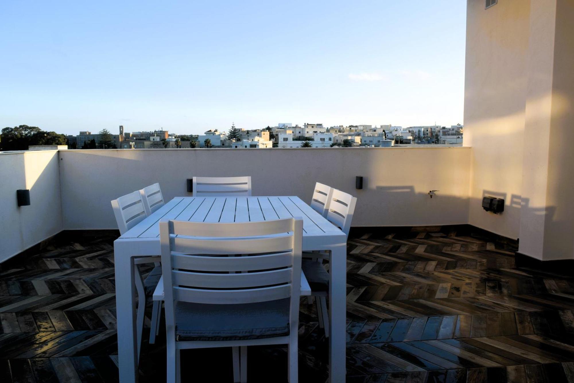 Two Bedroom Loft With Outdoor Area, Served With Lift Apartment Rabat